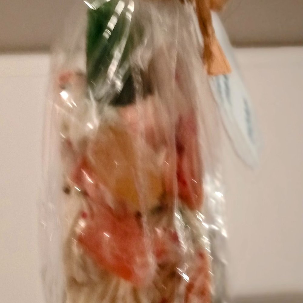 BLACK FOREST SOAP FOR MEN & GUMMY BEAR PARADE SOAP FOR KIDS - Picture 5 of 9